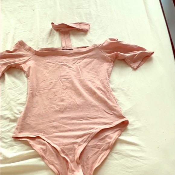 Light pink wore it once in good condition - Picture 1 of 1
